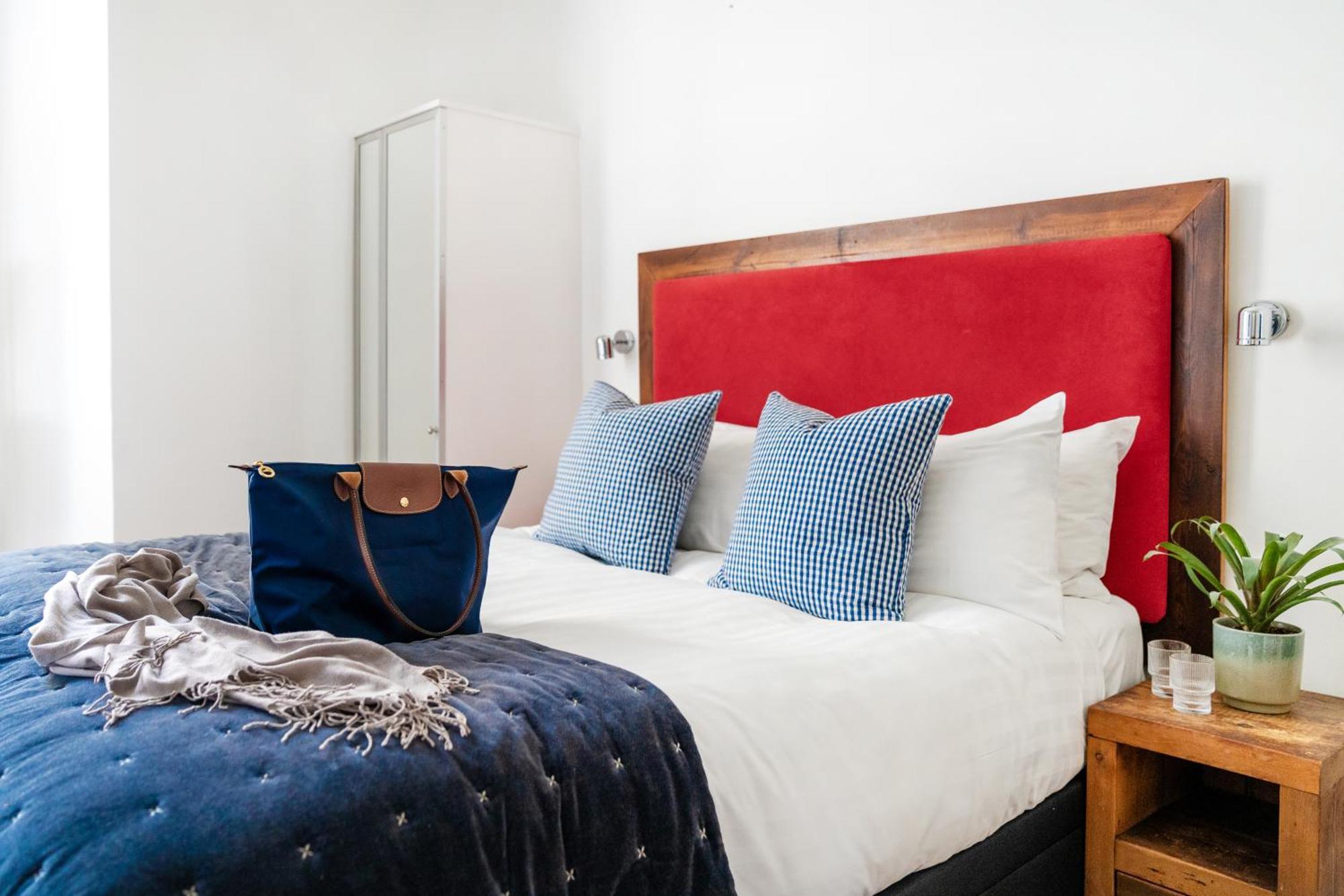 Hotel The Berkeley Square 4*